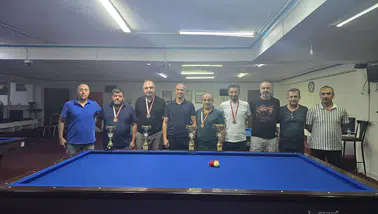 Kahramanmaraş’ta Zafer Kupası Bilardo Turnuvası Tamamlandı