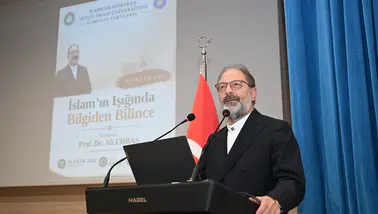 Ali Erbaş’tan KSÜ’de Bilgi ve Bilinç Üzerine Konferans