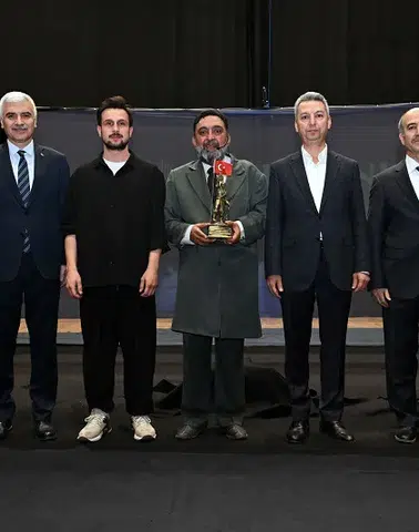 KSÜ’de Sahne Alan Oyun İzleyiciyi Derince Etkiledi