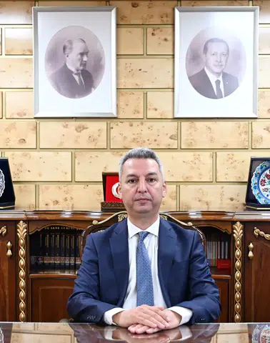 KSÜ Rektörü Prof. Dr. İbrahim Taner Okumuş'tan bayram mesajı!