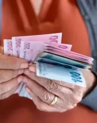 Emekli Maaşı Ve İkramiyelerde Ödeme Takvimi Açıklandı