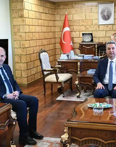 Müftü Güller’den Rektör Okumuş’a Ziyaret