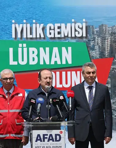 8. İyilik Gemisi Lübnan Yolunda: 730 Ton Yardım Yola Çıktı