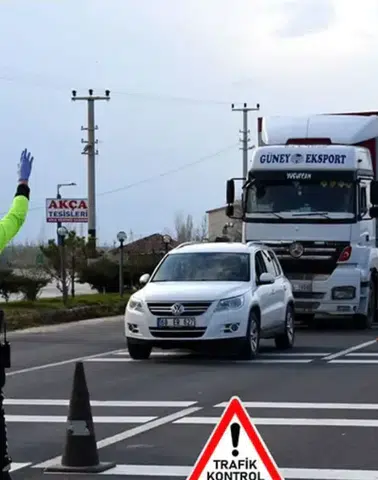 Yoğun denetimde 28 bin araç kontrol edildi: 120 araç trafikten men edildi!