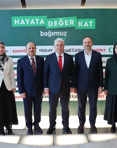 Ziraat Katılım ve Yeşilay’dan Dev İş Birliği: Bağımsız Kart Tanıtıldı