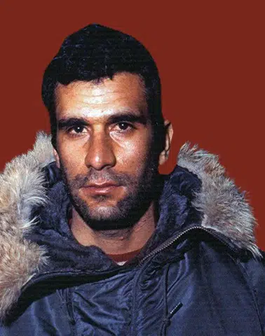 Deniz Gezmiş neden asıldı? Deniz Gezmiş'in biyografisi, memleketi, siyasi hayatı ve yaşamı