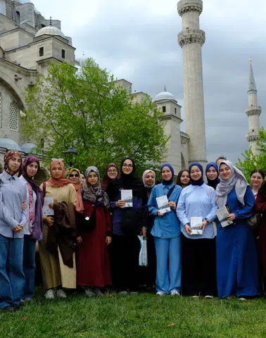 'Bir Kitap, Bir Şehir, Bir Yazar Projesi' ile edebi ve kültürel gezi düzenlendi