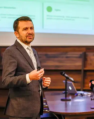 BİK Genel Müdürü Çay: Teyit Edilemeyen Haber Gerçek Değildir