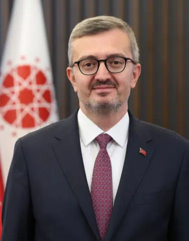 İletişim Başkanı Duran’dan Almina Ağaoğlu İçin Taziye Mesajı