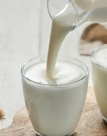 **Mart Ayında Süt Üretimi Rekor Kırarak Milyon Tonu Geçti**