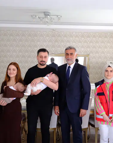 İl Müdürü Çalğan’dan Genç Çifte Bayram Ziyareti