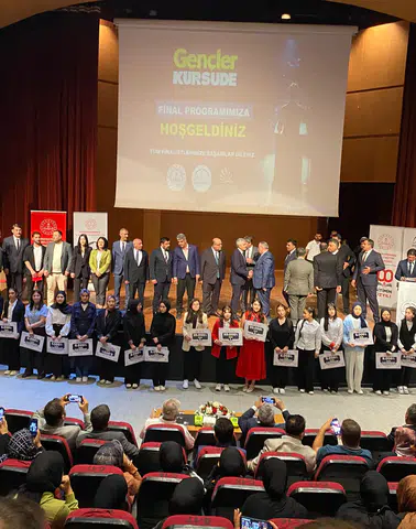 Gençler Kürsüde il finali yapıldı