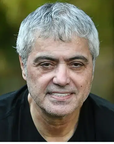 Ünlü Sanatçı Cengiz Kurtoğlu Hastaneye Kaldırıldı