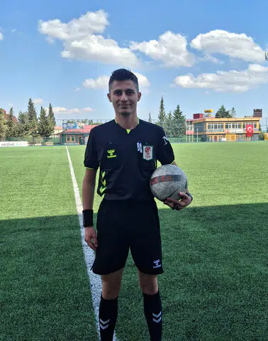 Enes Demirel Klasman Yardımcı Hakemliğine Yükseldi