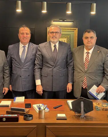 KMTSO Başkanı Buluntu'dan Mahir Ünal'a Ziyaret