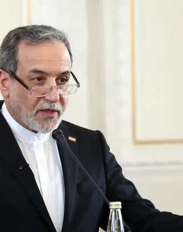 Anlaşma Metni Hazır: İran Nükleer Konuları İkinci Plana İtti...