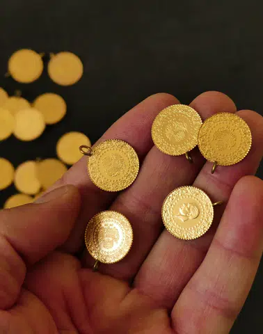 Gram Altın İçin Kritik Uyarı: İki Büyük Risk Kapıda!
