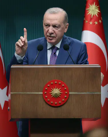 Erdoğan: Türkiye, Diplomasi ve Savunma Sanayisinde Güç Gösteriyor!