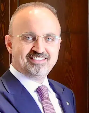 Derneklerin denetimi artık sosyal medyadan değil, yargı ve hukuk sistemiyle yapılacak