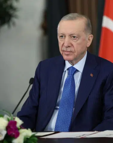 Cumhurbaşkanı Erdoğan'dan Kral Charles'ın Cambridge Camisi ziyaretine mesaj