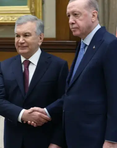Erdoğan İle Mirziyoyev'i COP31 Zirvesi'ne Davet Etti