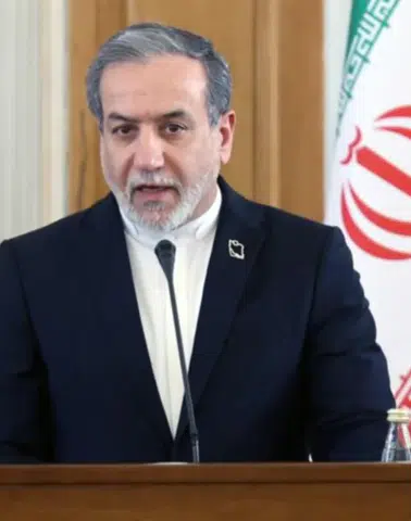 Arakçi: ABD Saldırısına Karşılık Vermeye Hazırız