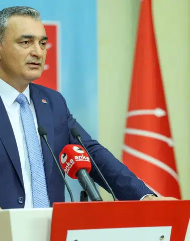 CHP’den İmamoğlu’nun İstifasına İlk Tepki: Geç Kaldı