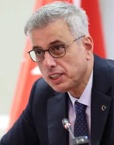 Bakan Memişoğlu’ndan Melih Meriç’e Geçmiş Olsun Mesajı
