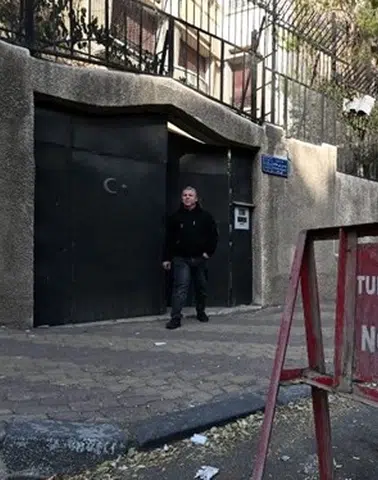 Suriye vatandaşlarının Türkiye'ye girişinde vize düzenlemesi