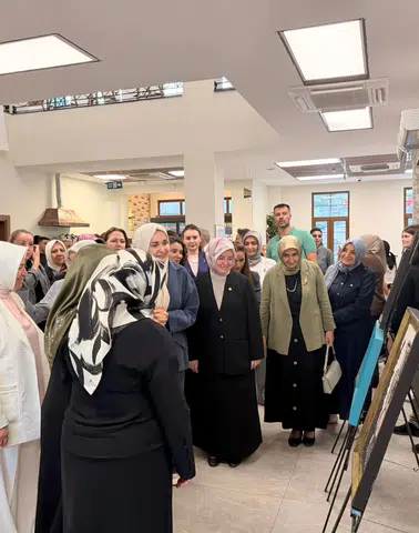 Tuba Köksal KAMEK Sergisini Ziyaret Etti