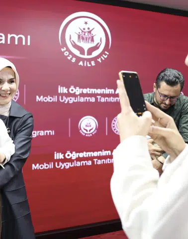 'İlk Öğretmenim Ailem' uygulamasıyla 2 milyon aileye dijital rehberlik sağlanıyor