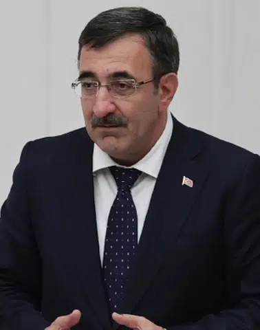 Cevdet Yılmaz: Mekke Ortak Savunma Anlaşması bölgesel güvenliğe katkı sağlayacak
