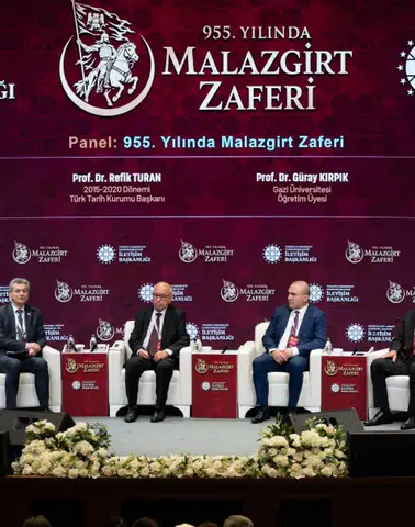 “955. Yılında Malazgirt Zaferi” Paneli ve Kitap Tanıtım Programı Düzenlendi