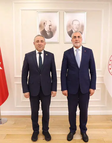 Milletvekili Karatutlu, Bakan Işıkhan İle Bir Araya Geldi
