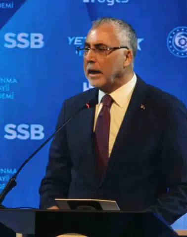 Bakan Işıkhan: KOVAN Programıyla 500 Genç Savunma Sanayisine Hazırlanacak