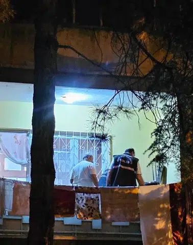 Tartıştığı Üvey Babasını Bıçaklayarak Ağır Yaraladı