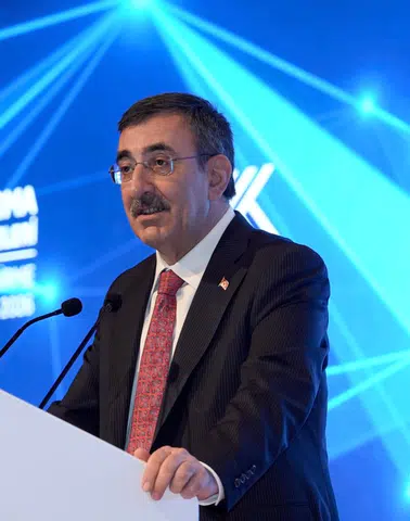 Cevdet Yılmaz: Hedefimiz Türkiye Yüzyılı'nı bilim ve teknolojinin yüzyılı yapmak