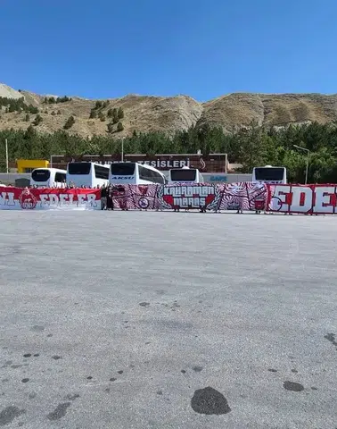 İstiklalspor Taraftarları Erzincan Deplasmanına Yola Çıktı