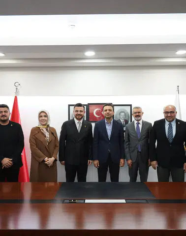 Mehmet Şahin’den AK Parti Kayseri İl Başkanlığına Ziyaret