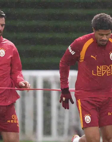 Galatasaray Kasımpaşa Maçı İçin Yeniden Sahaya İniyor