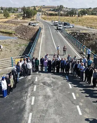 Yeniyurt’ta 53 Metrelik Köprü Hizmete Girdi