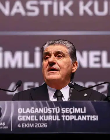 Beşiktaş’ta Serdal Adalı Üçüncü Kez Başkanlığa Seçildi