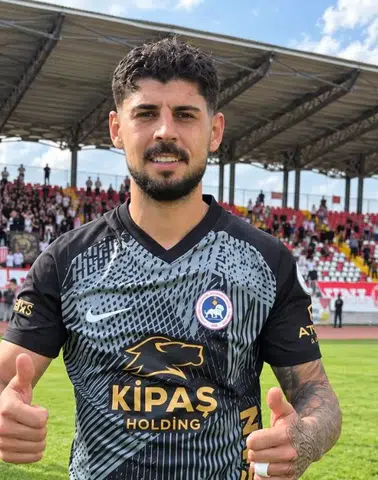 İstiklalspor’un Üç Puanlık Golü Taner Gümüş’ten