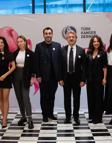 Ünlü isimlerden meme kanserinde erken teşhis için anlamlı destek