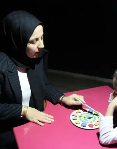 Karanlık oda ile yaşamları güçleniyor