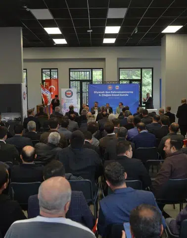 Kahramanmaraş Diyanet-Sen’de Abdülaziz Yenice güven tazeledi