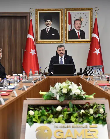Okullarda yeni güvenlik dönemi... İçişleri'nden Polis ve Jandarma için yarım saat talimatı