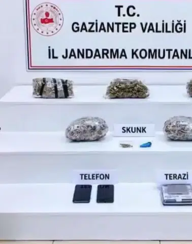 32 ilde yüzlerce kilo uyuşturucu ele geçirildi