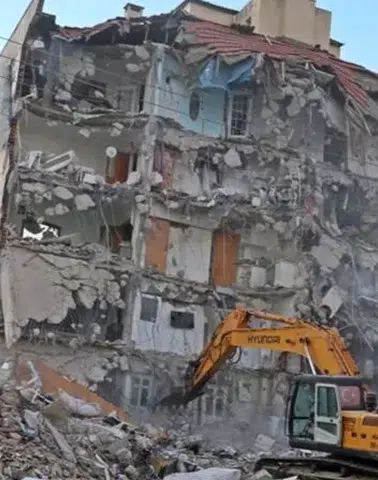 İzmir depremi unutmadı, uyarılar da geldi