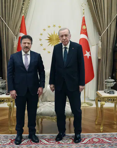 Esnafın talepleri Külliye'de iletildi
